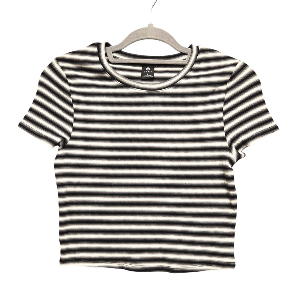 Zine Crop Top Striped Grunge Skate 90s Large Black White Ribbed Short Sleeve Tee